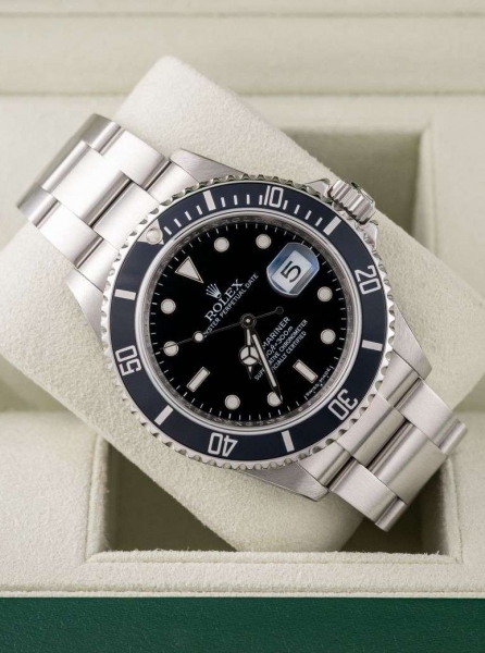 Rolex Submariner Date
