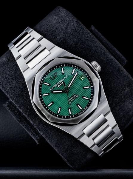 Girard Perregaux Laureato