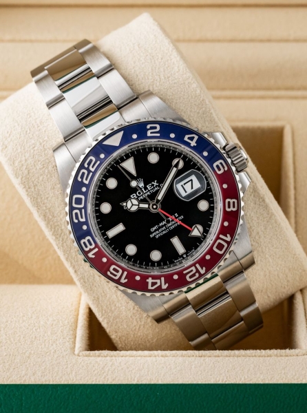 Rolex GMT Master II  Pepsi Oyster