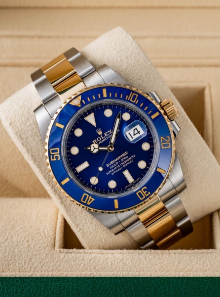 Rolex Submariner Date "Bluesy"