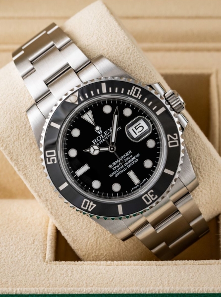 Rolex Submariner Date