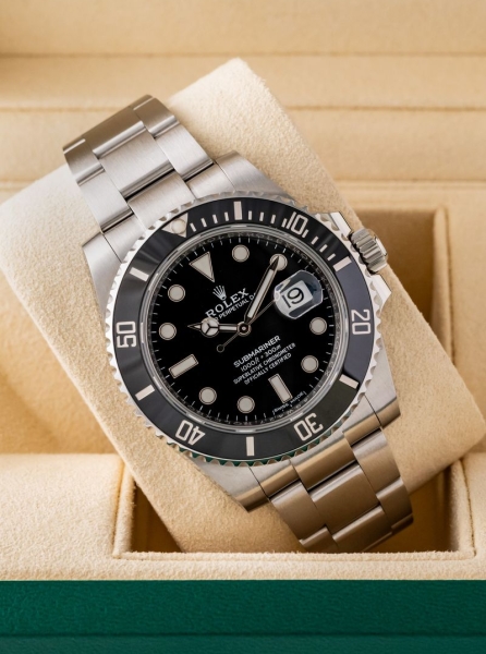 Rolex Submariner Date