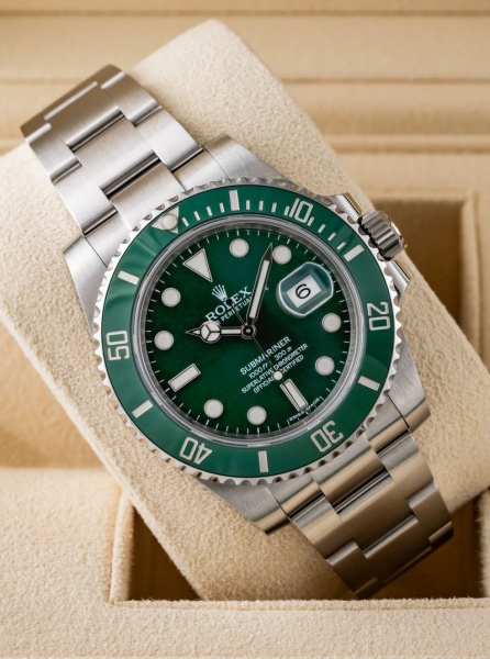 Rolex Submariner Date "Hulk"