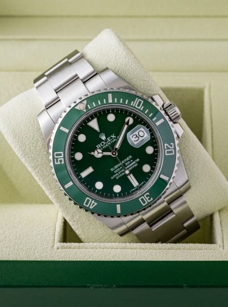 Rolex Submariner Date "Hulk"