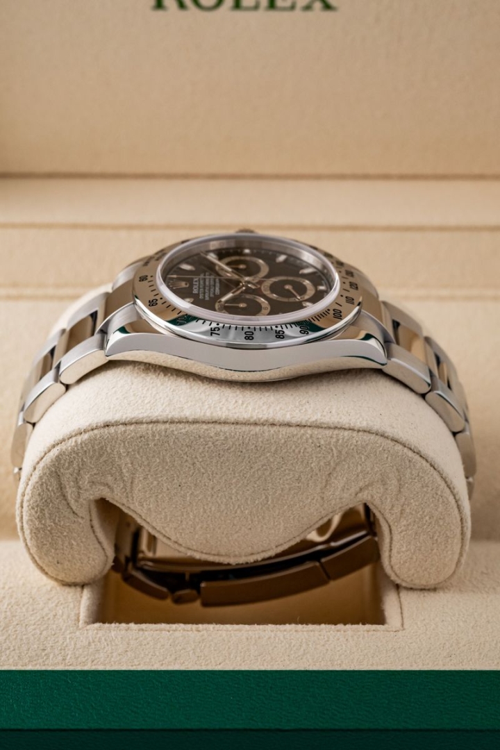 Rolex Daytona Black APH Chromalight Dial 