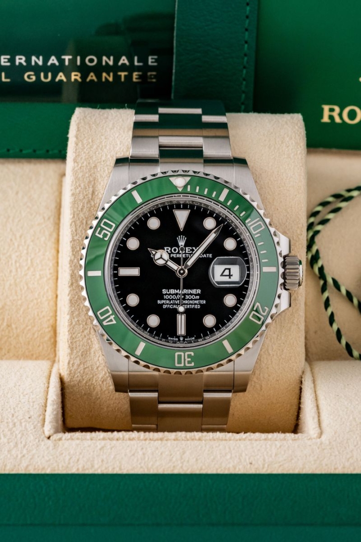 Rolex Submariner Date 41mm Starbucks di secondo polso