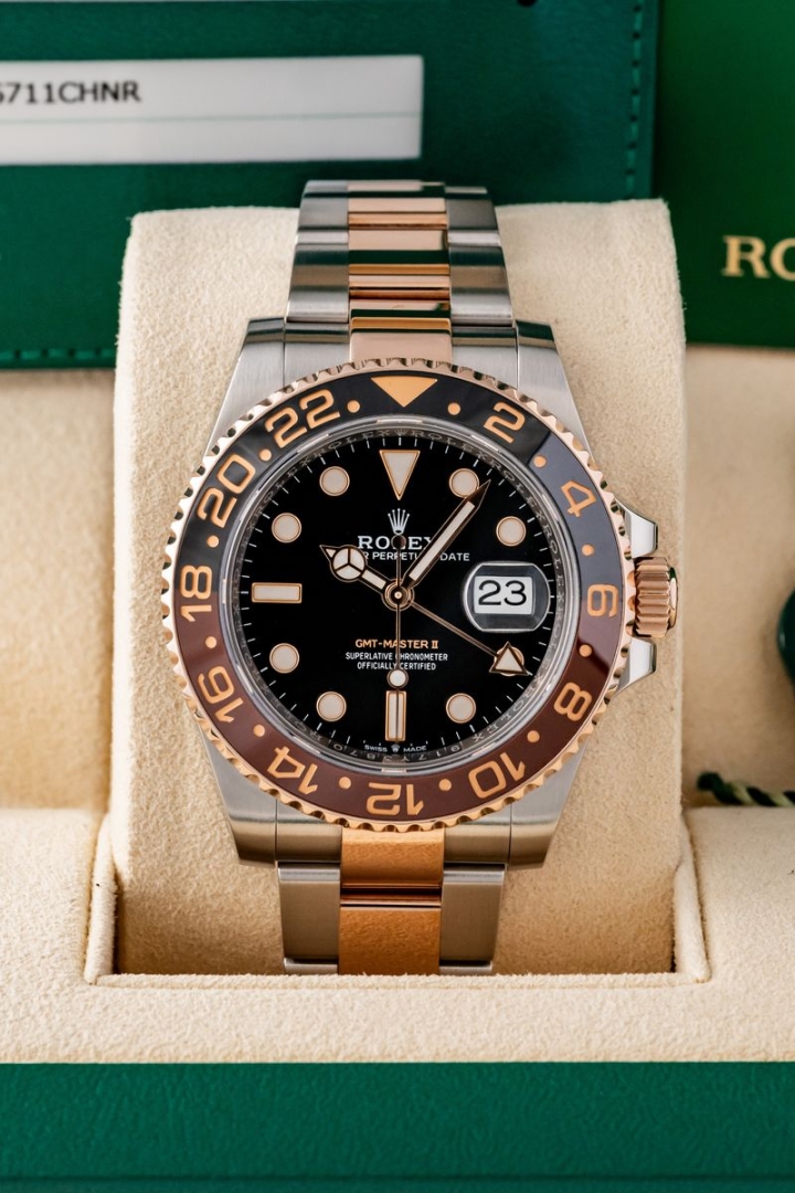 Rolex GMT Master II Rootbeer di secondo polso
