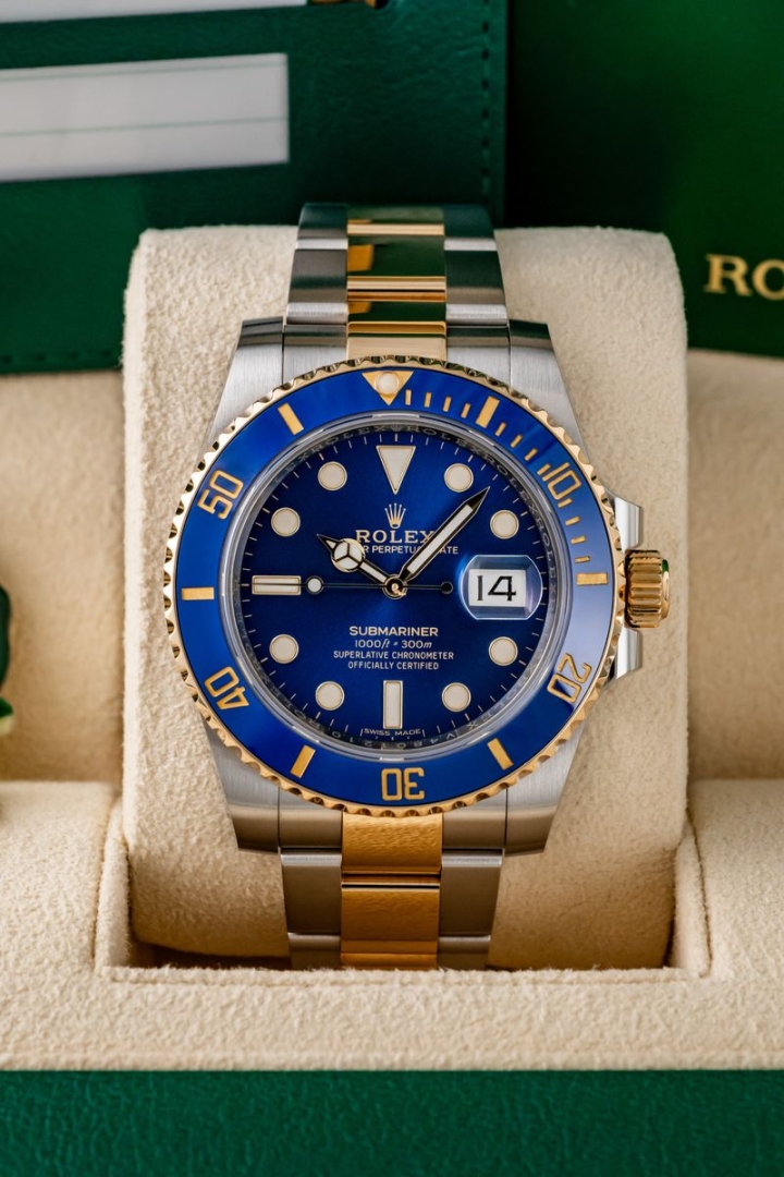 Rolex Submariner Date "Bluesy" di secondo polso