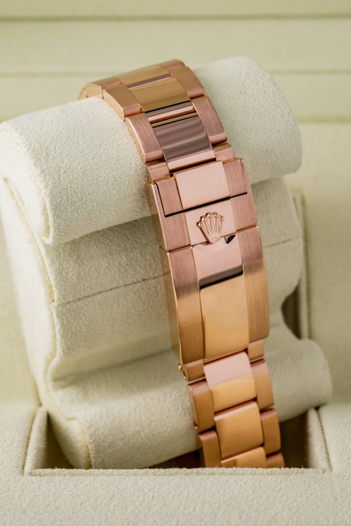 Rolex Daytona Rose Gold  Black Dial