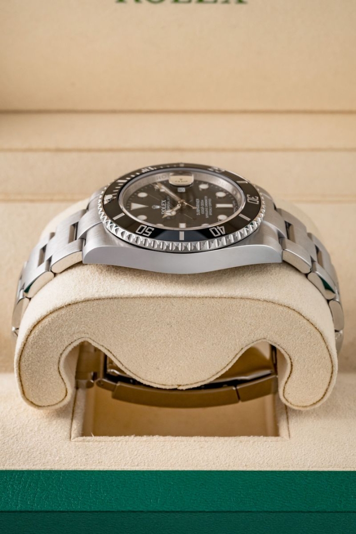 Rolex Submariner Date