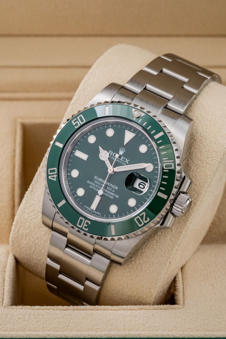 Rolex Submariner Date "Hulk" usato garantito
