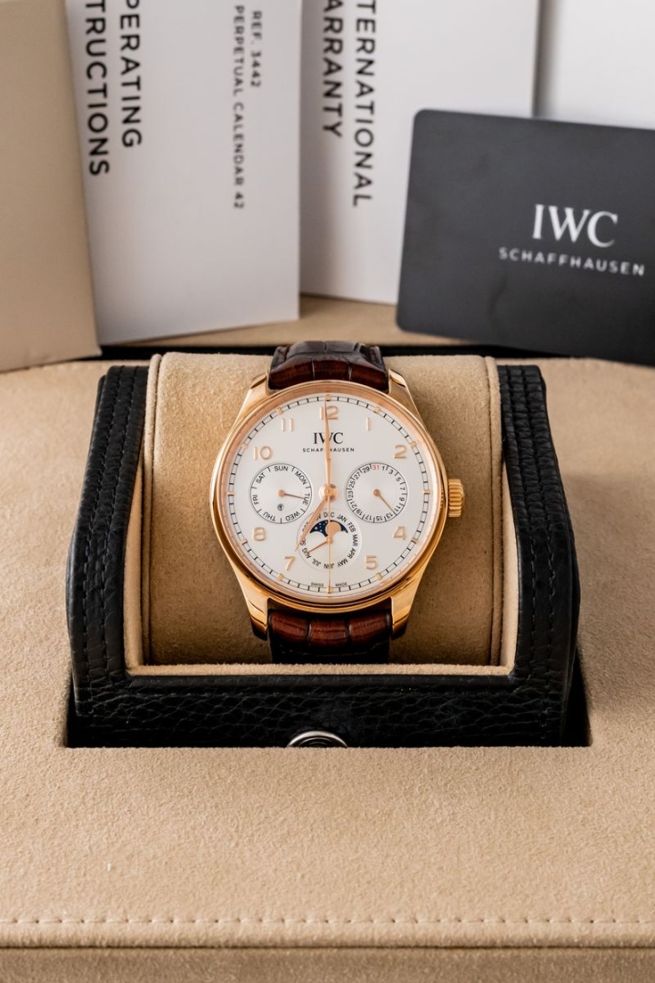 IWC Portuguese Perpetual Calendar di secondo polso