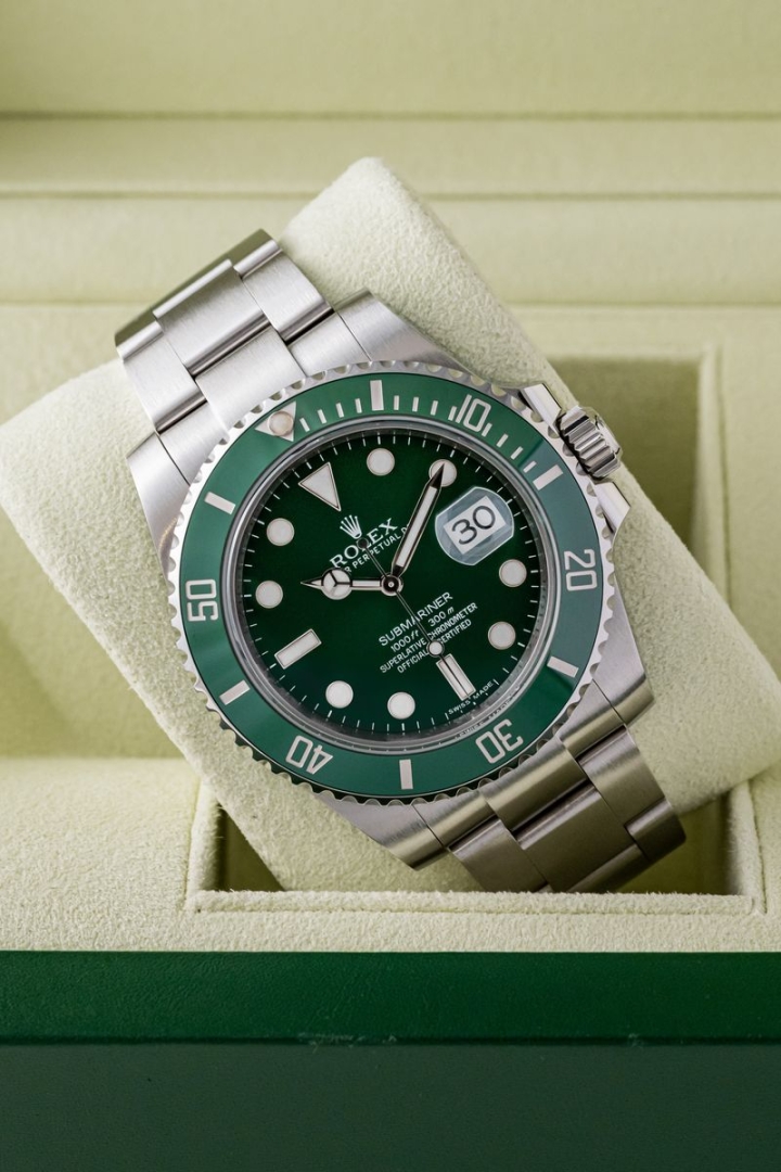 Set originale Rolex Submariner Date "Hulk"