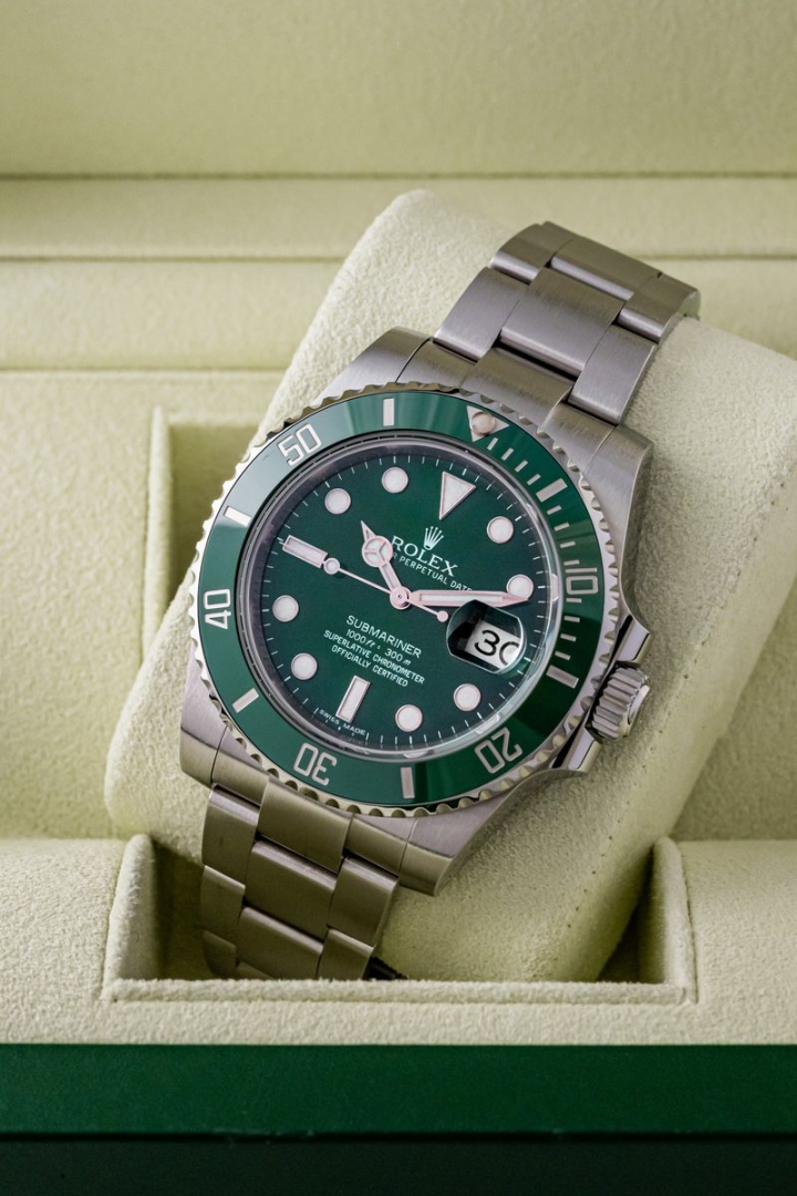 Rolex Submariner Date "Hulk" usato garantito