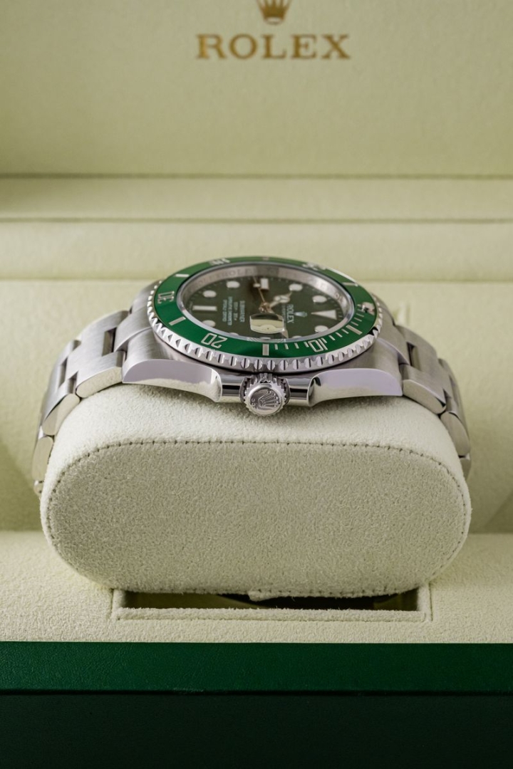 Rolex Submariner Date "Hulk" in ottime condizioni