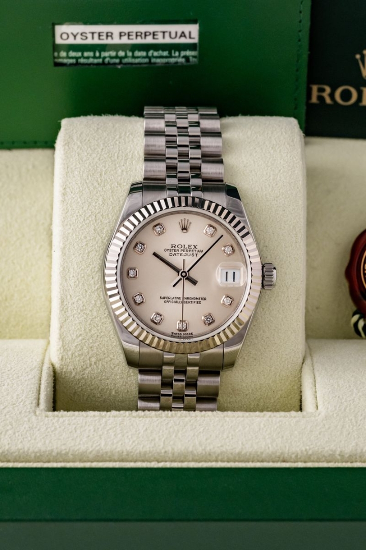 Rolex Datejust 31mm Silver Diamond Dial  di secondo polso