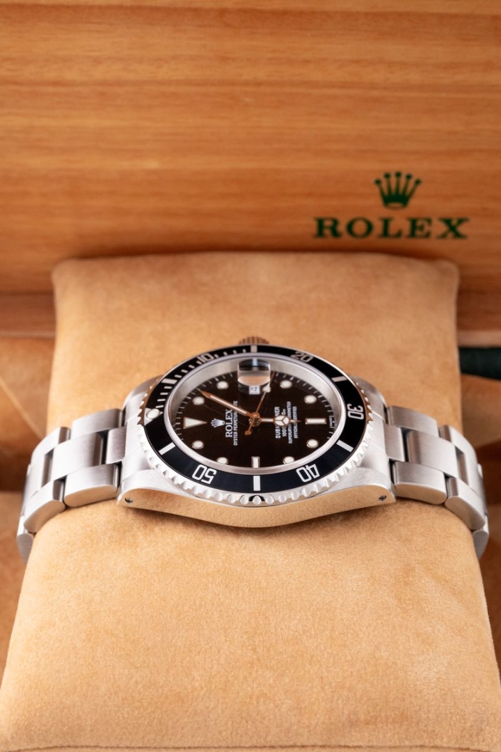 Rolex Submariner Date "Swiss Only" in ottime condizioni